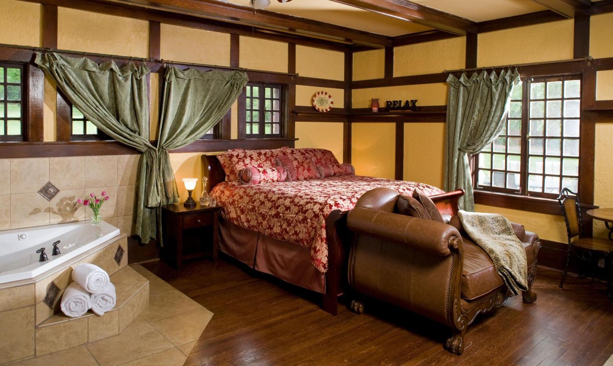 Deluxe King Room